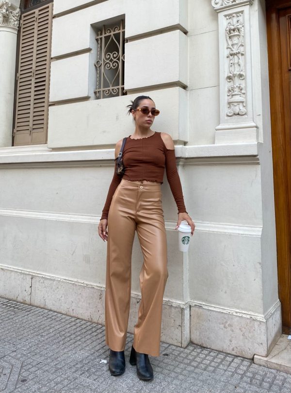 Art. 100-E Pantalon wide-leg engomado