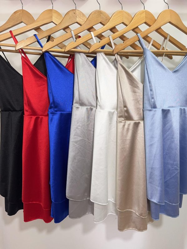 Art. 858-SAT Vestido saten doble volado tiras atras - Imagen 4